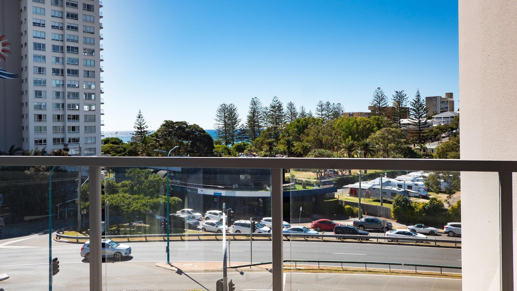 Swell Burleigh Heads 4* Gold Coast
