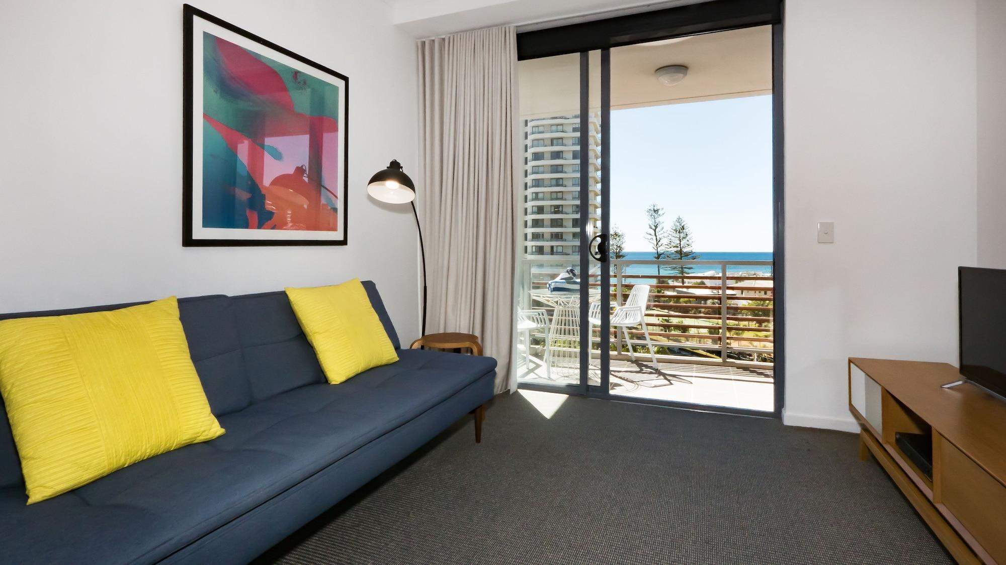 Resort Swell Burleigh Heads Gold Coast